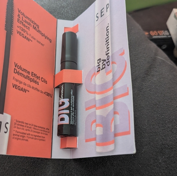 Sephora Collection Mascara "Big by Definition" - Lavender & Coral Packaging - Picture 2 of 2